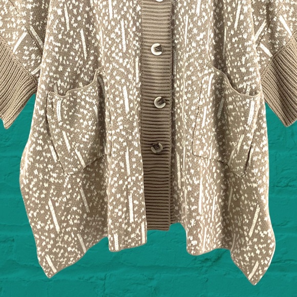 NEW MARLA WYNNE SWEATER CAPE SIZE 2X. - Picture 3 of 12